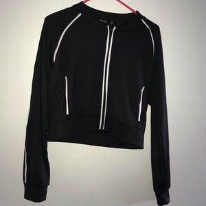 BOOHOO: sportswear, size US 8, never worn before.